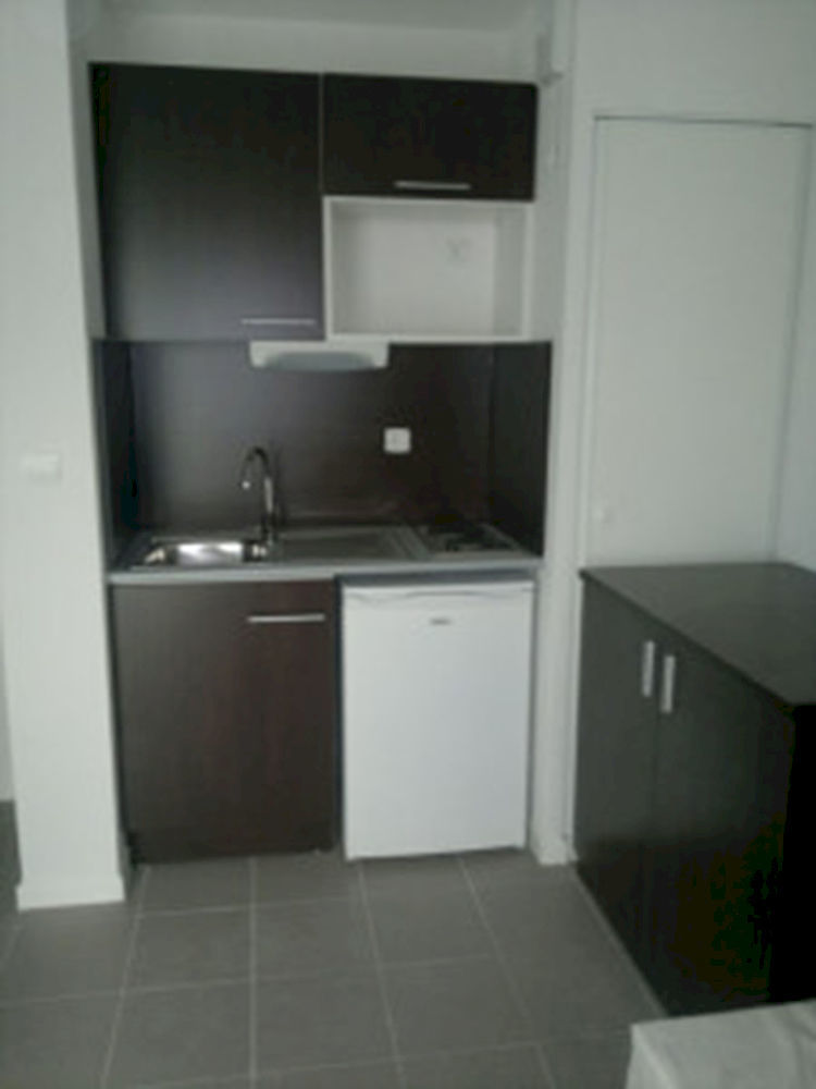 Aparthotel Kosy - Campus Del Sol Esplanade